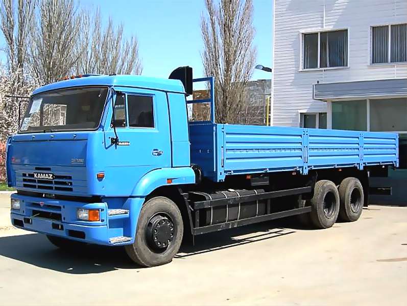 Перевозка на камазе заказать отдельную машину 20-ти тонника из Забайкальска в Самару